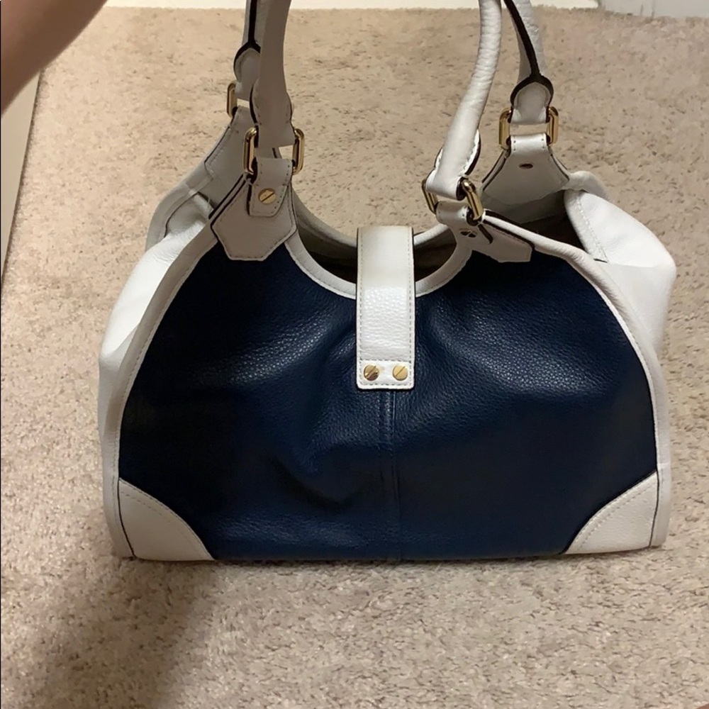 Michael Kors Navy leather purse - Picture 2 of 7